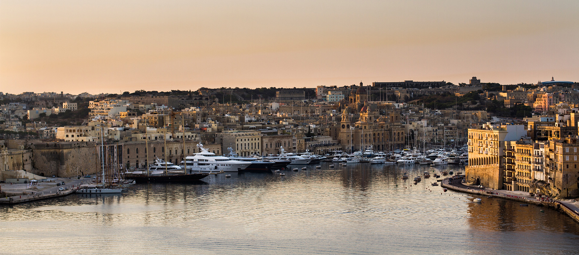malta-sailing-yacht-charter-cruise