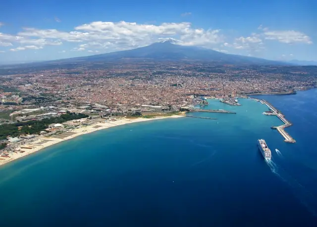 malta-sicily-sailing-mile-builder